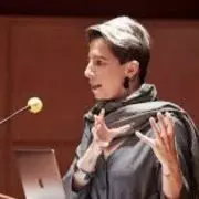 Monica Esperidiâo
